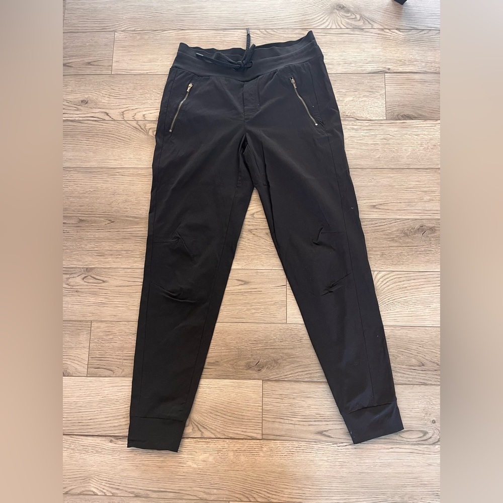 Athleta Trekkie North Joggers